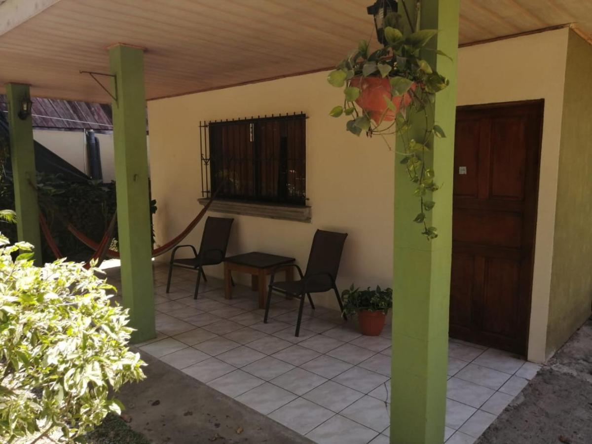 Cahuita Lodge Eksteriør bilde